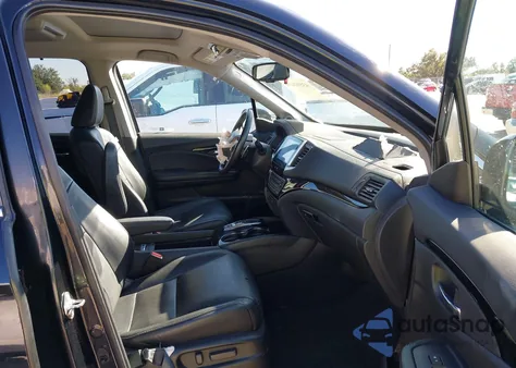 2017 Honda Pilot Touring из США, поврежденный, VIN 5FNYF6H98HB065053